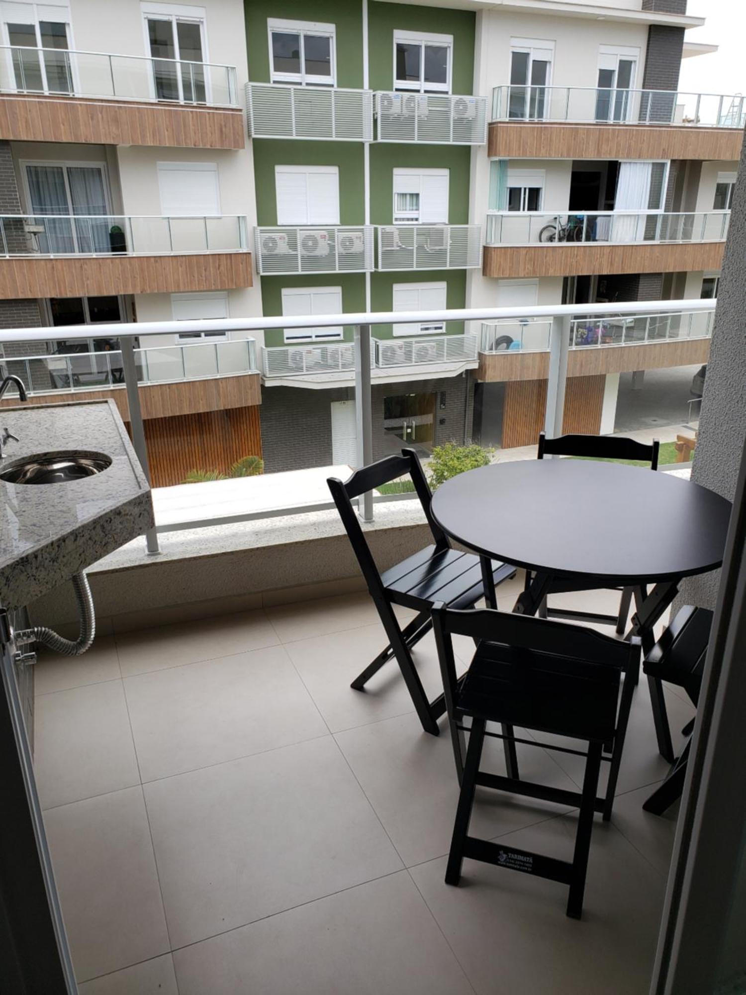 Em Clube Frente A Do Campeche Apartamento Florianópolis
