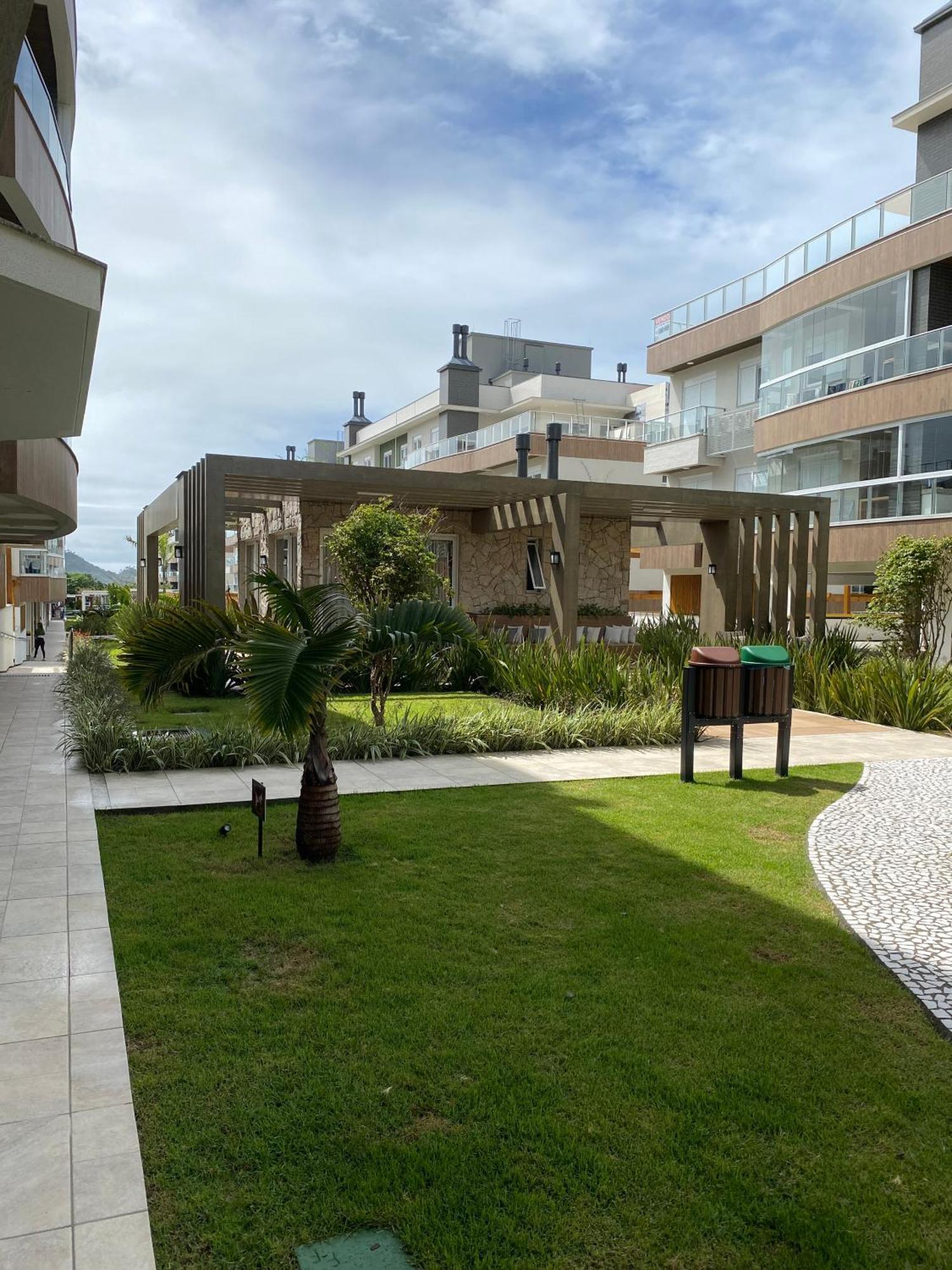 Apartamento Em Clube Frente A Do Campeche *